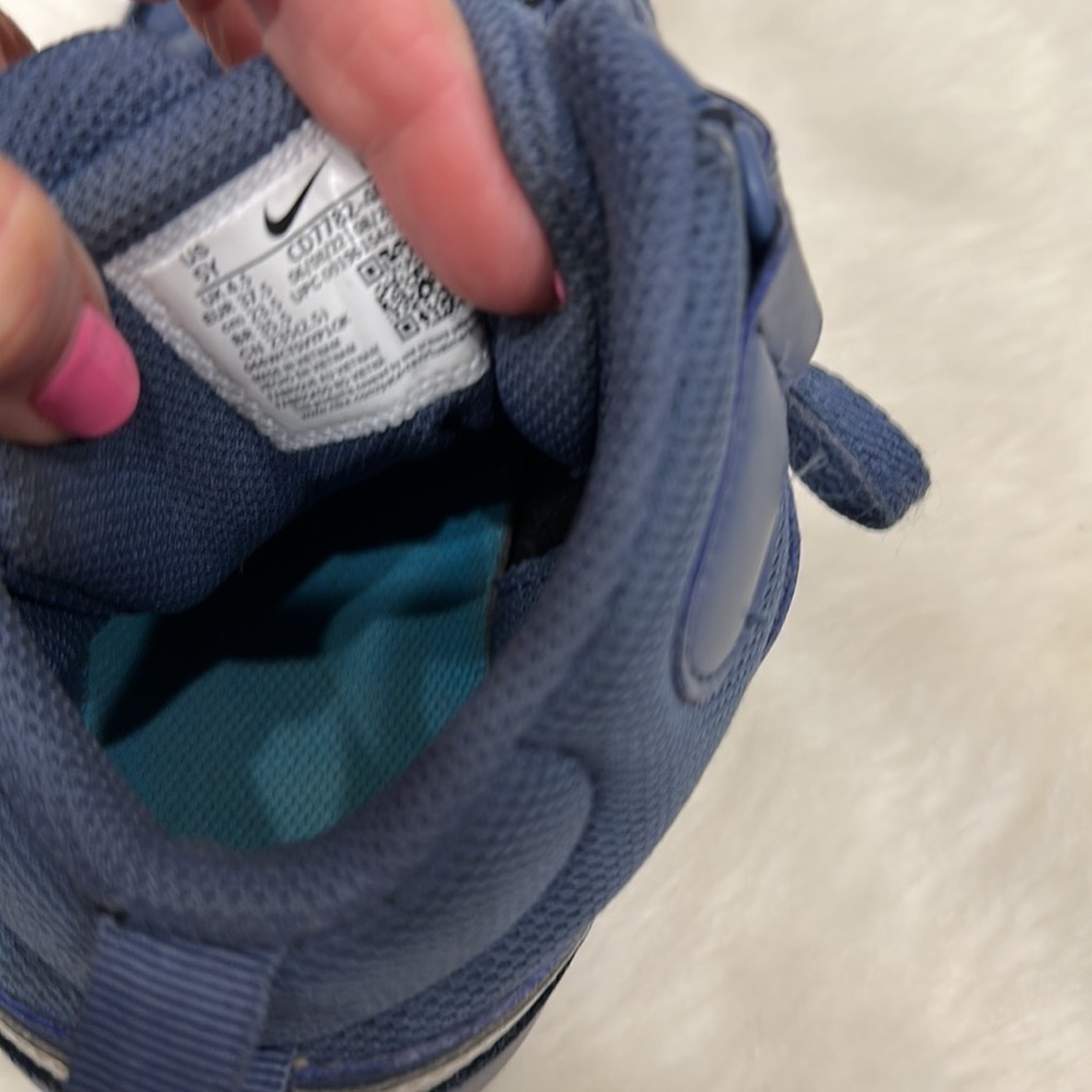 Nike Mid Top Athletic Sneaker Size 5Y Youth Blue White Lace Up Basketball Shoes - Picture 13 of 15